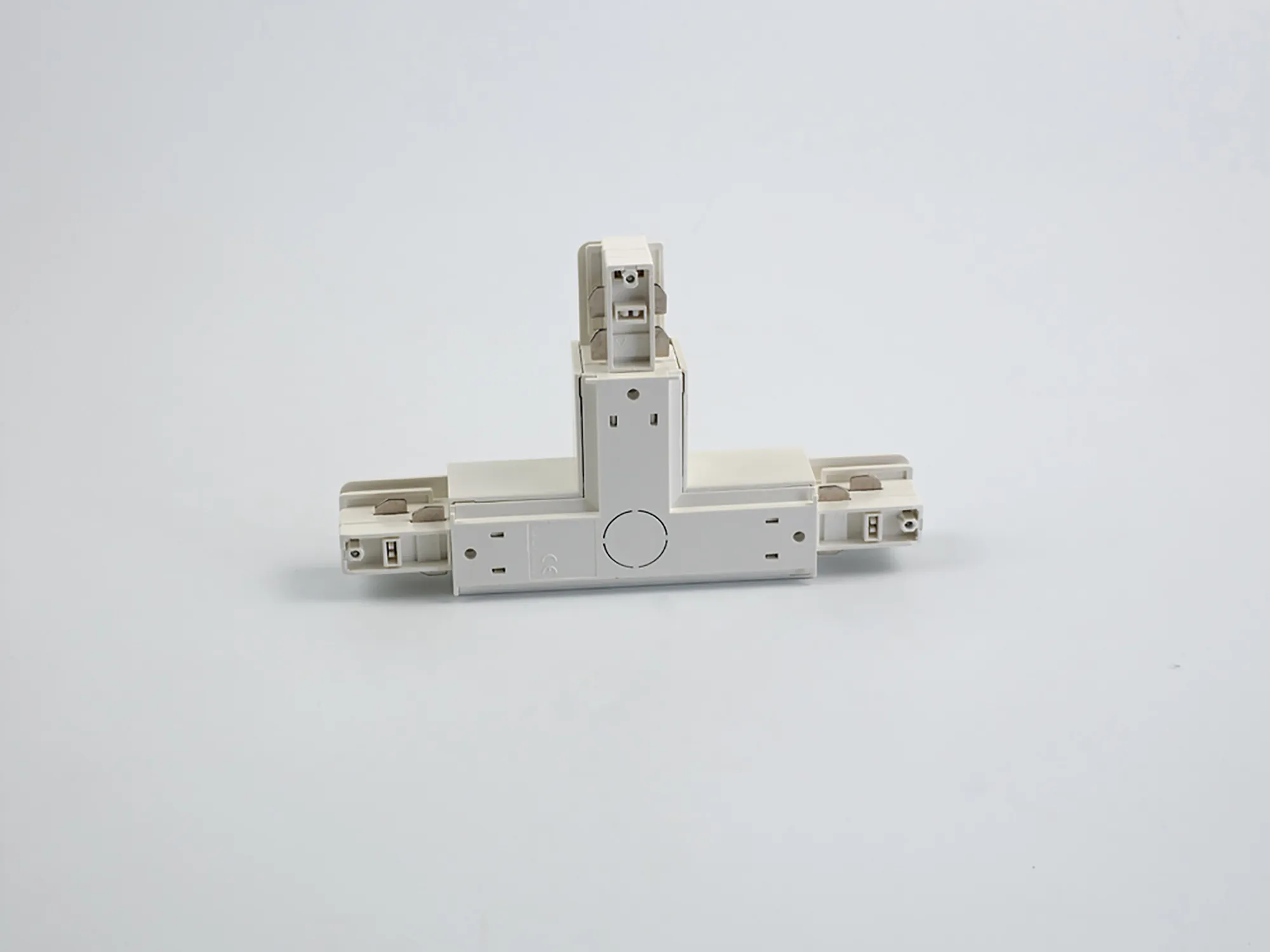 T Coupler With Feeding Option 3 Circuit Surface Mounted Track Earth Outside Right 555 1 1214 1  Eutrac 3 Circuit Surface-White